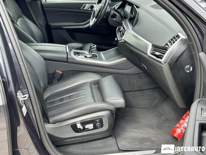 BMW X5 4.5e 52 interauto-car