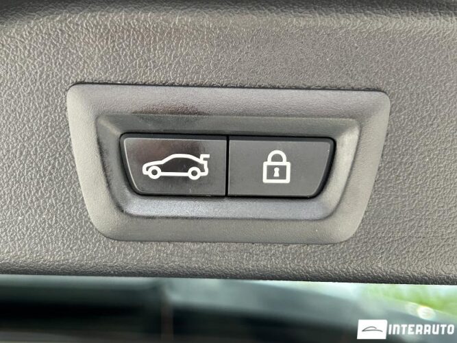 BMW X5 4.5e 58 interauto-car