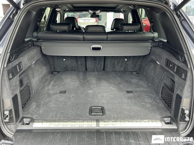 BMW X5 4.5e 57 interauto-car