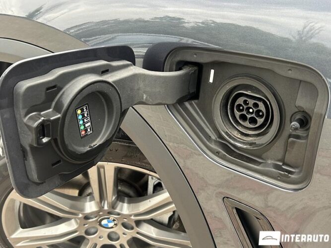 BMW X5 4.5e 59 interauto-car