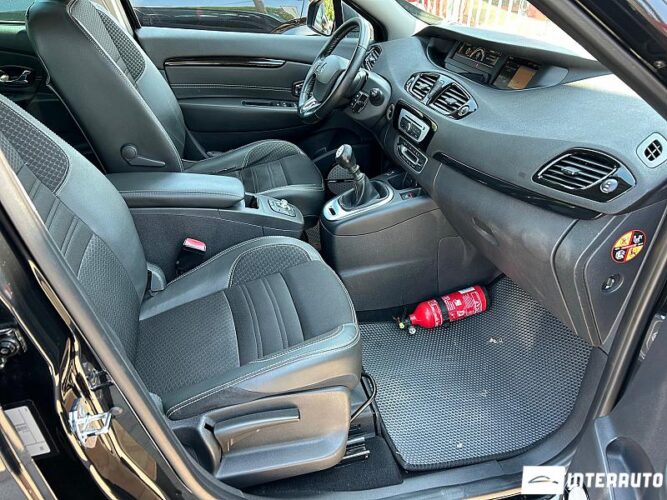 Renault Grand Scenic 46 interauto-car