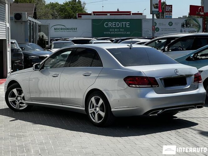Mercedes E 220 31 interauto-car