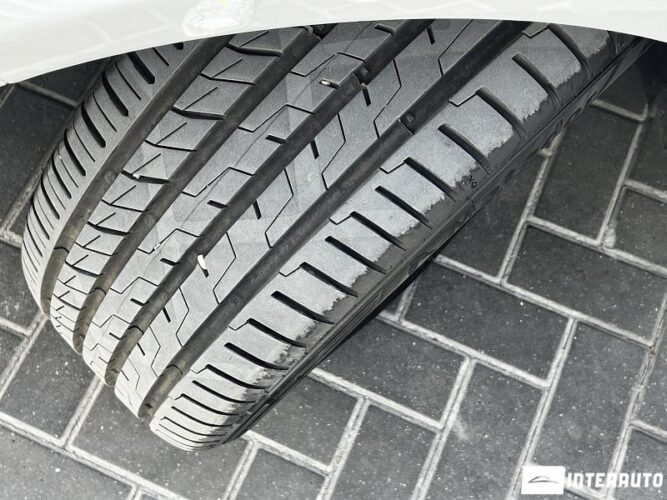 Mercedes E 220 46 interauto-car