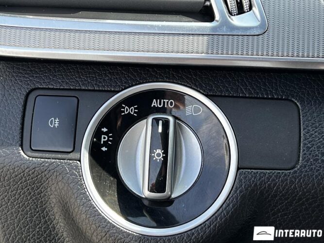 Mercedes E 220 43 interauto-car
