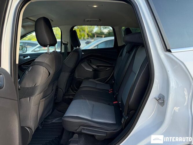 Ford Escape 47 interauto-car