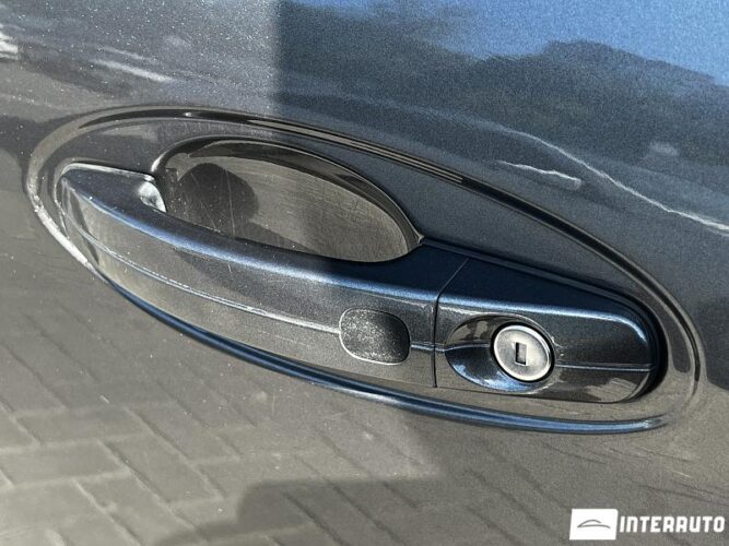 Ford C-MAX 47 interauto-car