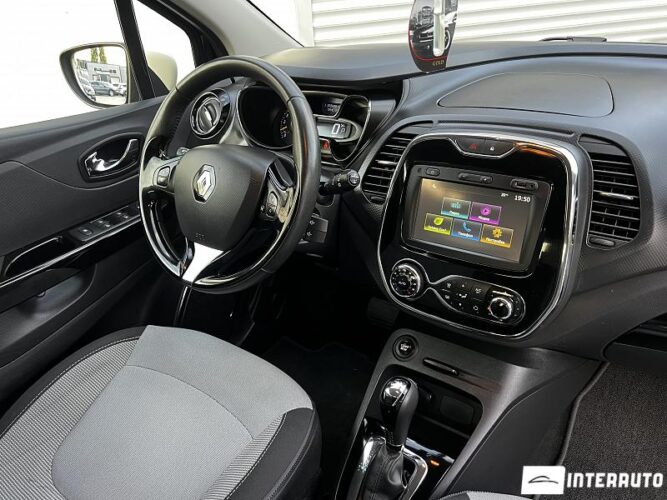 Renault Captur 33 interauto-car