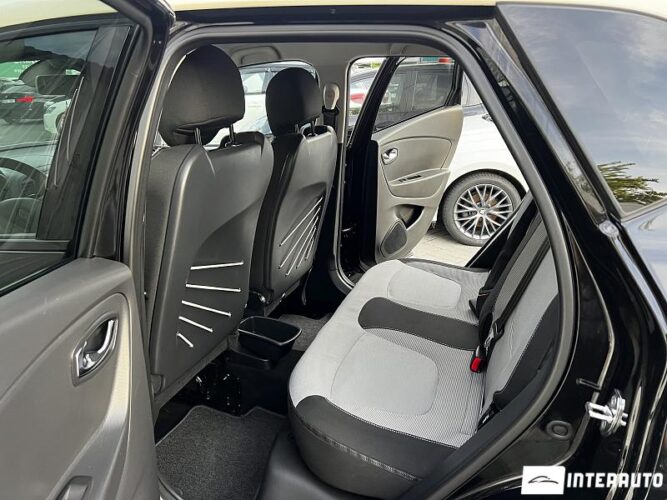 Renault Captur 35 interauto-car
