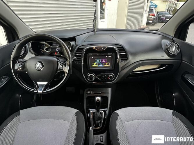 Renault Captur 37 interauto-car