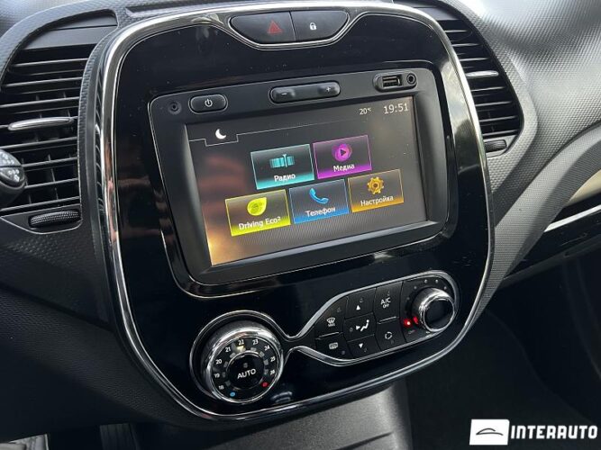 Renault Captur 39 interauto-car