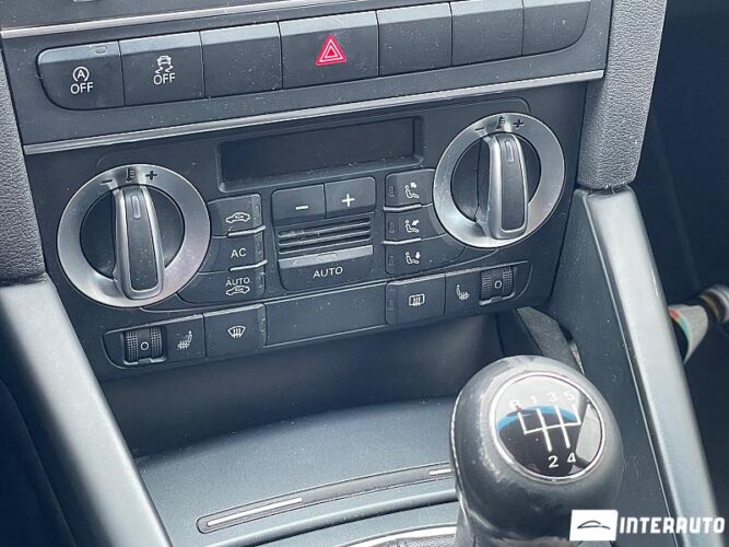 Audi A3 32 interauto-car