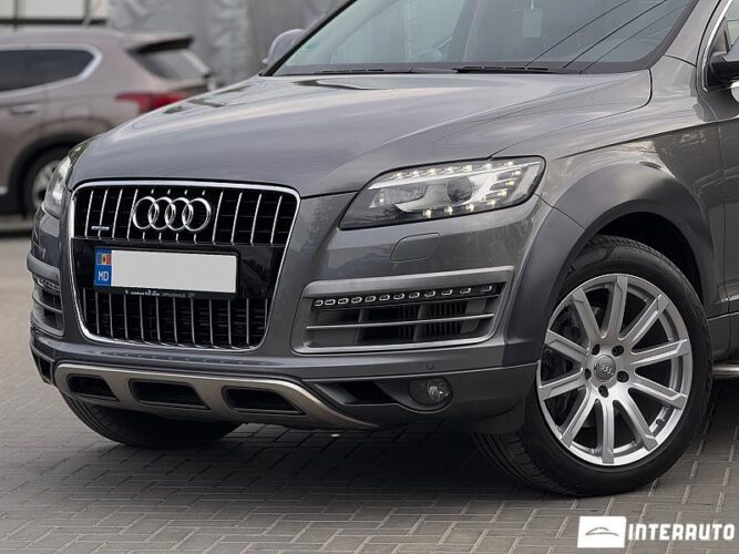 Audi Q7 42 interauto-car