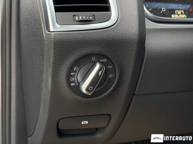 Audi Q7 48 interauto-car