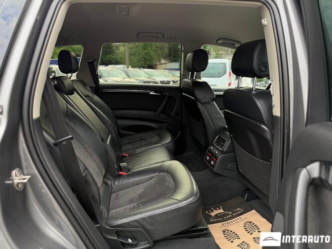 Audi Q7 58 interauto-car