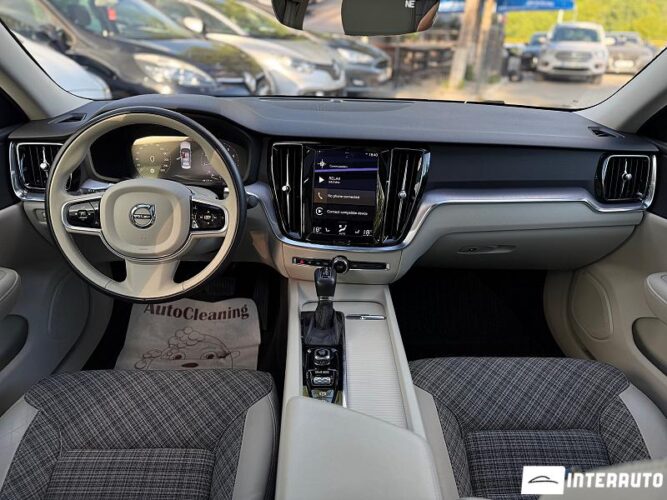 Volvo S 60 43 interauto-car