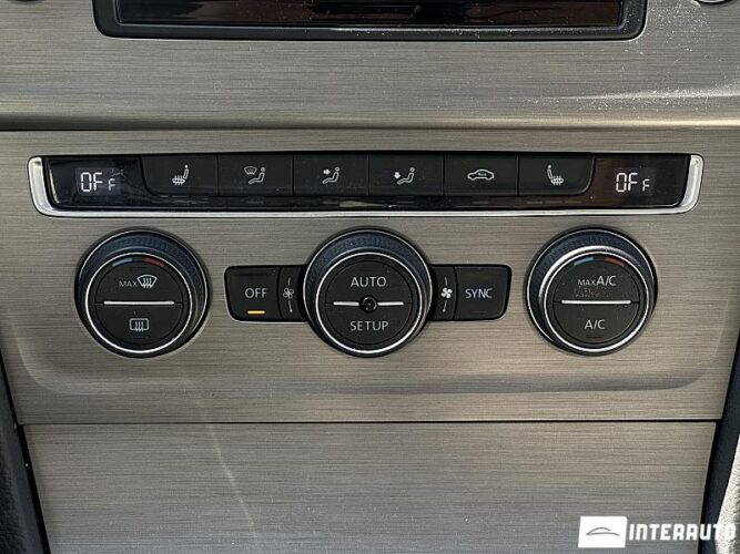 Volkswagen Golf 40 interauto-car