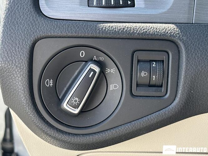 Volkswagen Golf 46 interauto-car