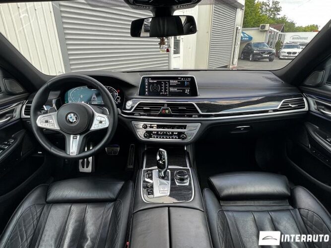 BMW 745e 48 interauto-car