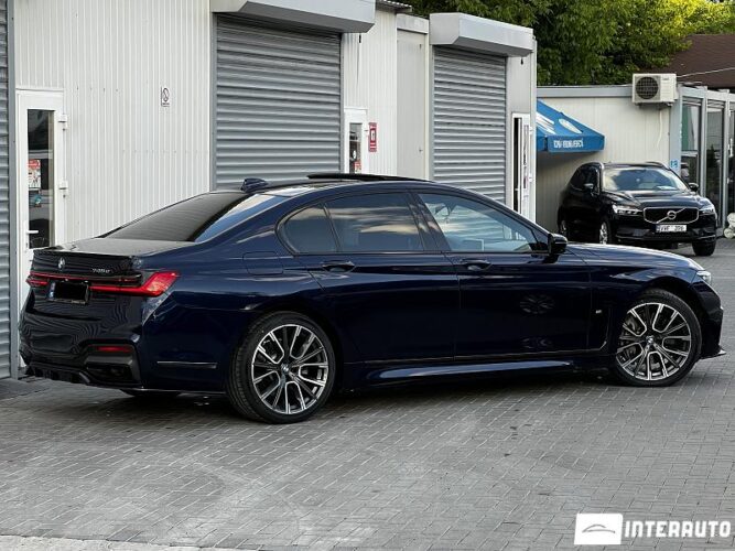 BMW 745e 42 interauto-car