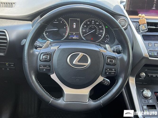 Lexus NX 300 41 interauto-car