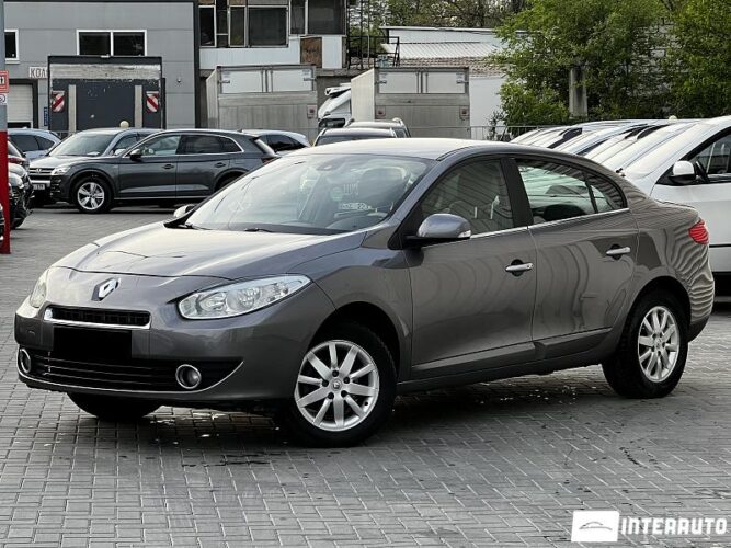 Renault Fluence 30 interauto-car