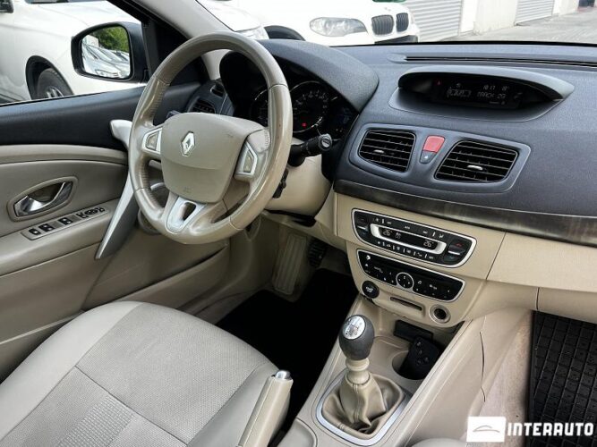 Renault Fluence 35 interauto-car