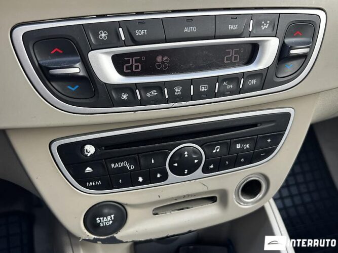 Renault Fluence 42 interauto-car