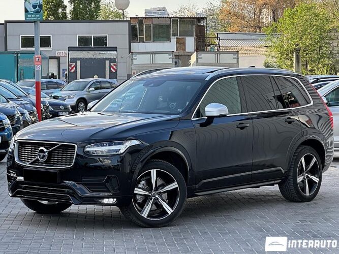 Volvo XC 90 42 interauto-car