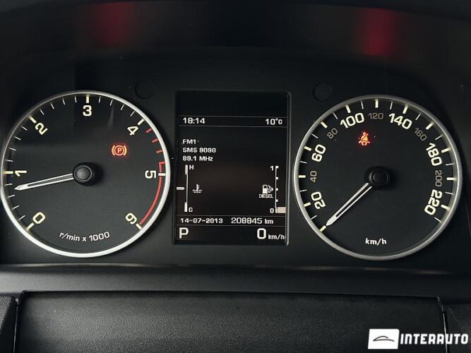 Land Rover Discovery 44 interauto-car