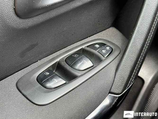 Renault Kadjar 36 interauto-car