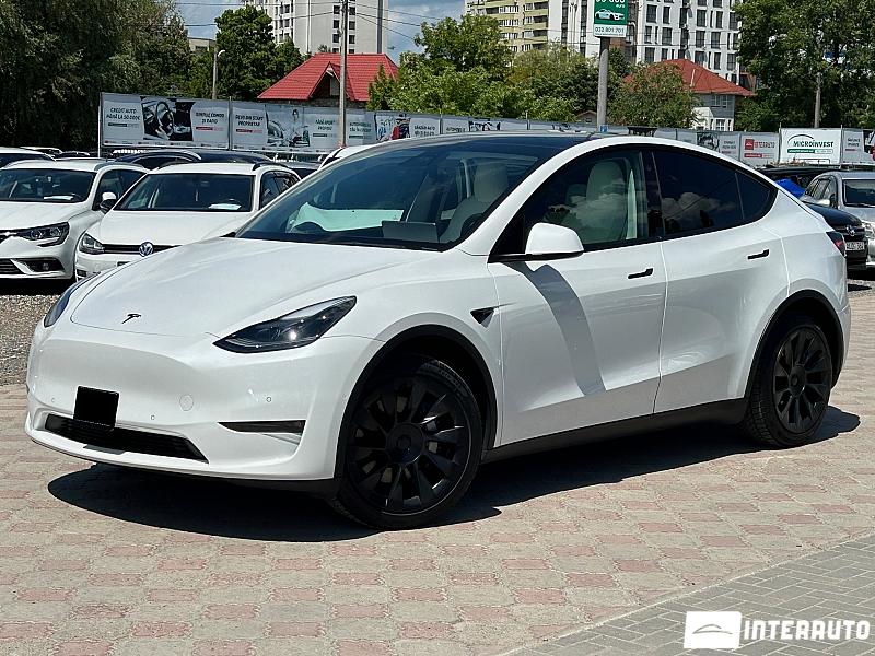 Tesla Model Y 2 interauto oferta masina