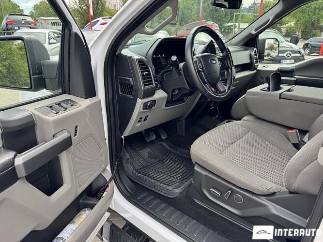 Ford F150 37 interauto-car