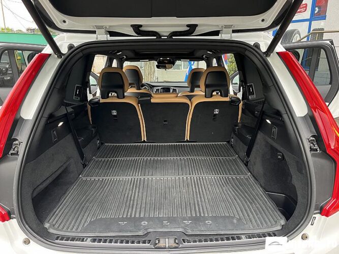 Volvo XC 90 53 interauto-car