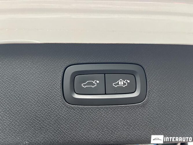 Volvo XC 90 54 interauto-car