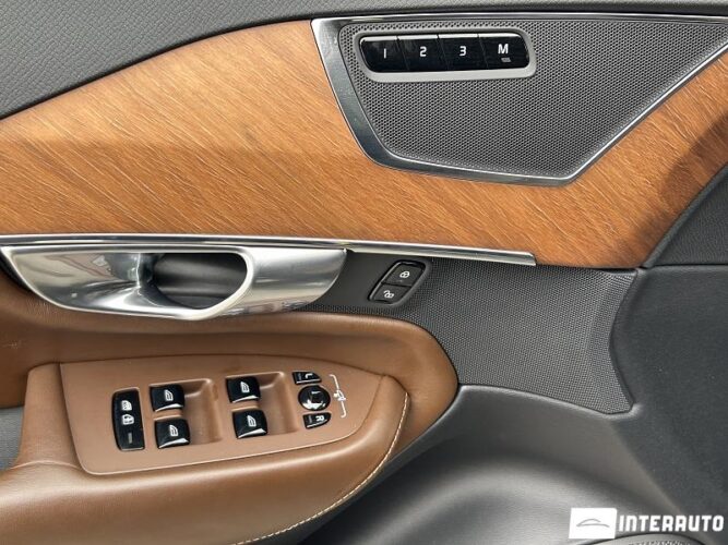 Volvo XC 90 41 interauto-car