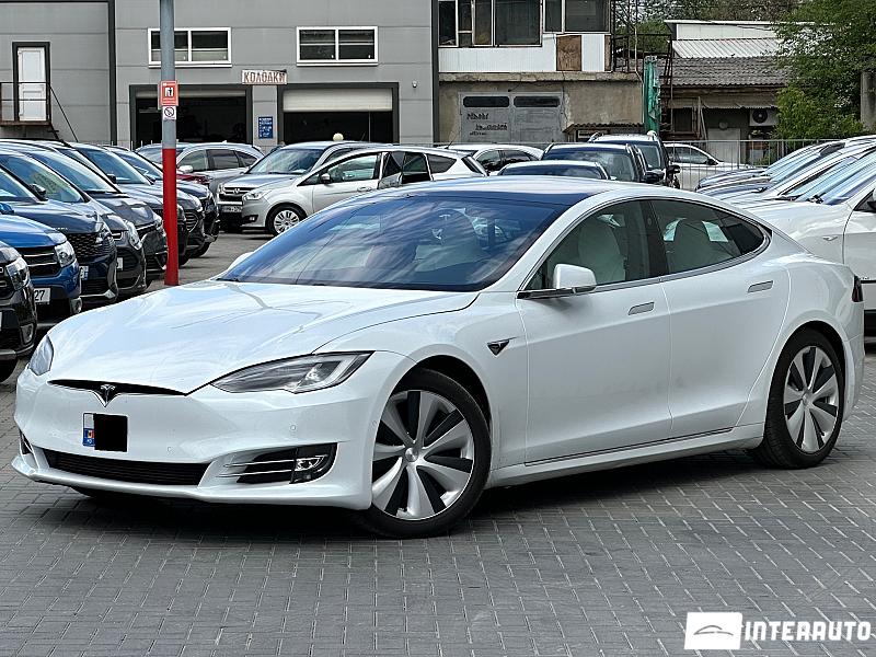 Tesla Model S 2 interauto oferta masina