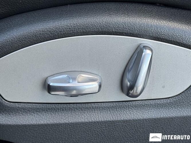 Porsche Cayenne 53 interauto-car