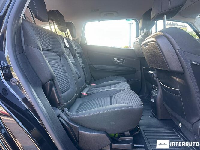 Renault Grand Scenic 43 interauto-car