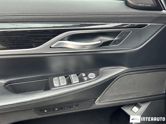 BMW 740 43 interauto-car