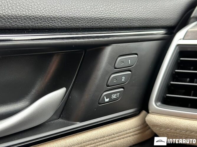 Honda Clarity 37 interauto-car