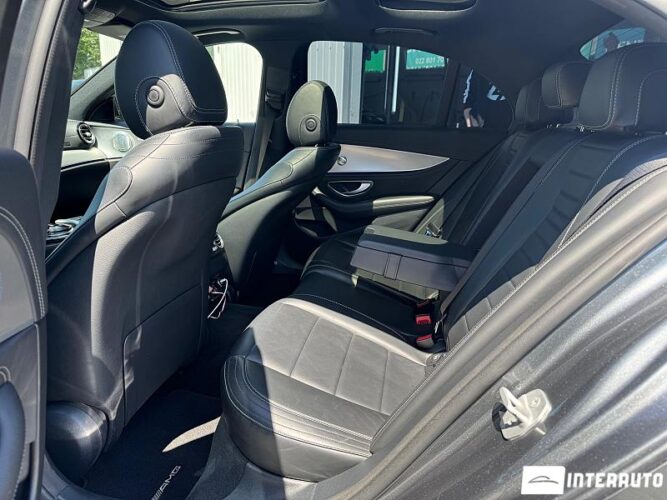 Mercedes E 220 45 interauto-car