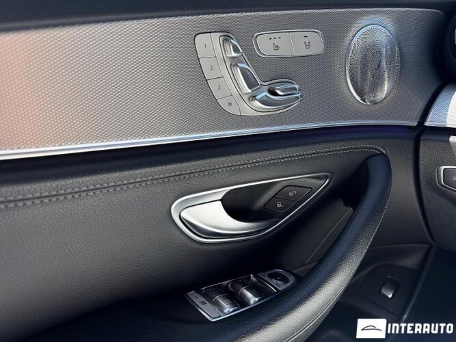Mercedes E 220 43 interauto-car