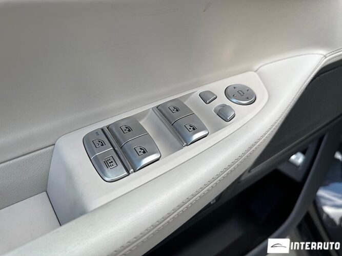 BMW 730 49 interauto-car