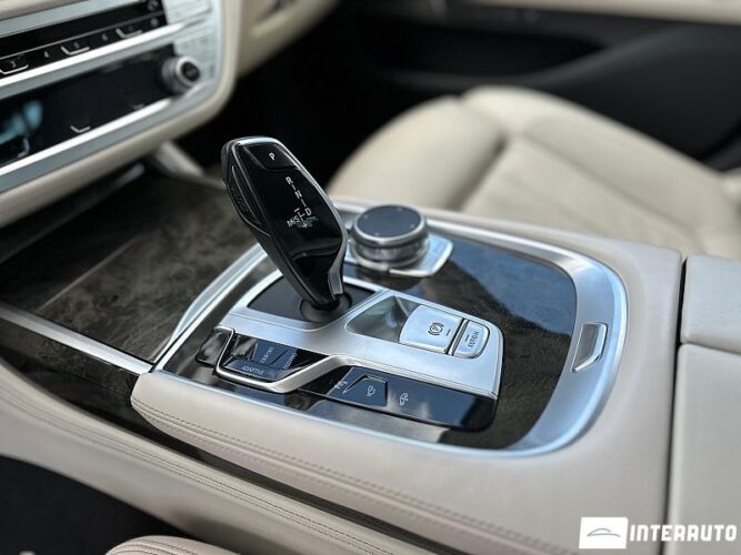 BMW 730 56 interauto-car