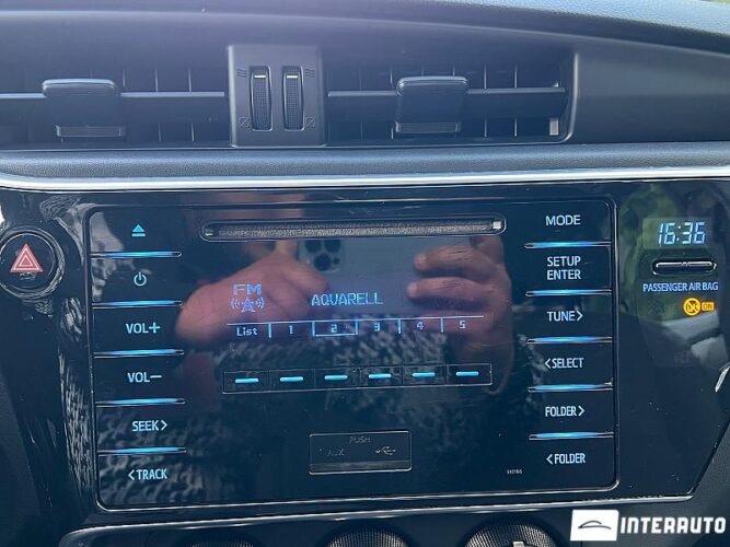 Toyota Corolla 38 interauto-car