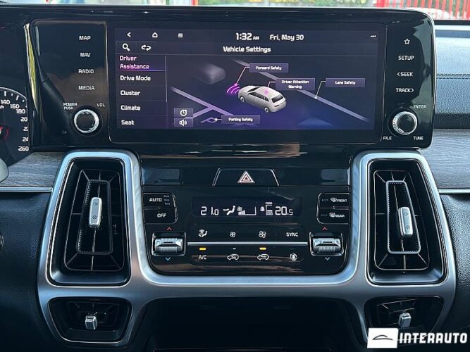 Kia Sorento 49 interauto-car