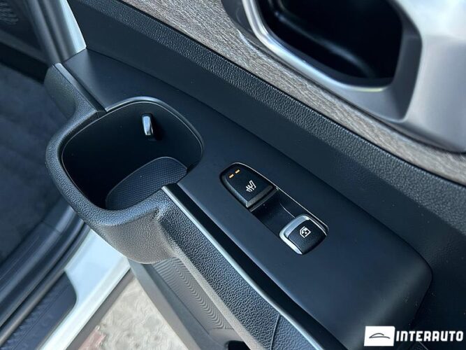 Kia Sorento 55 interauto-car