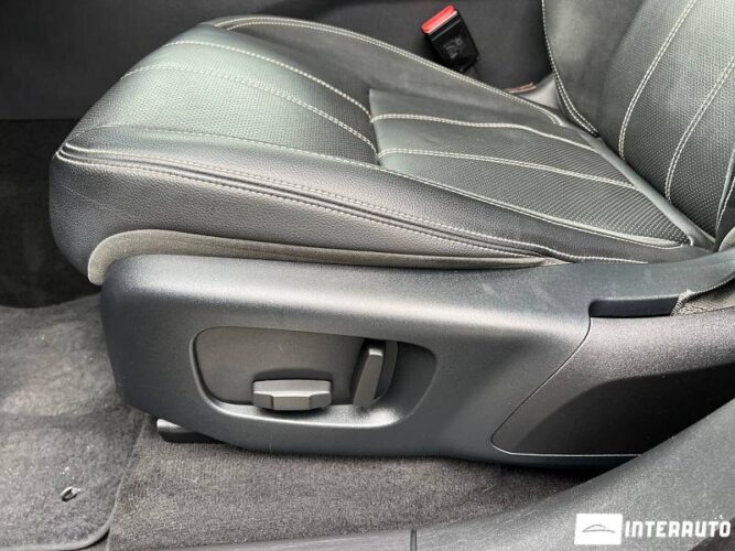 Land Rover Range Rover Velar 53 interauto-car