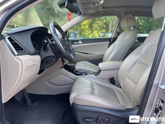 Hyundai Tucson 40 interauto-car