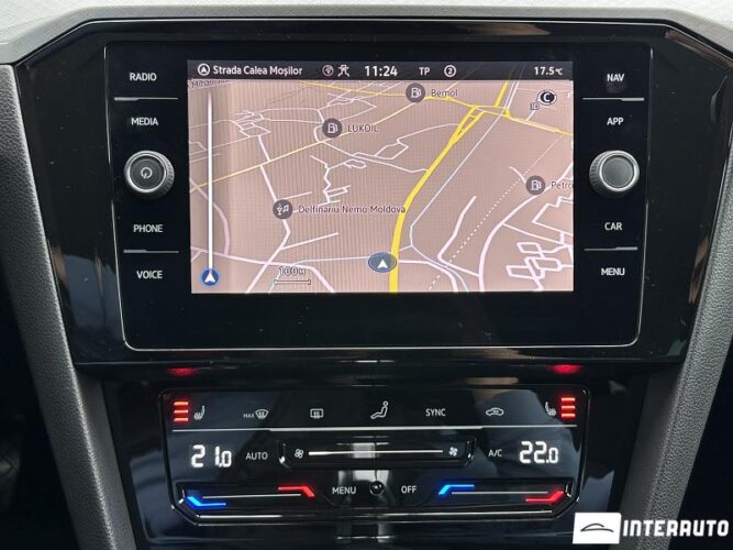 Volkswagen Passat GTE 41 interauto-car